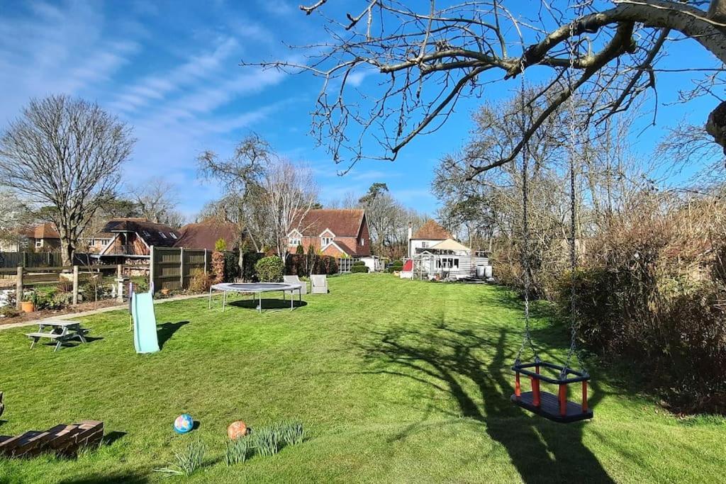 Sycamore Lodge Kent With Ev Zappi Type 2, Swimming Pool For A Fee Sellindge Dış mekan fotoğraf