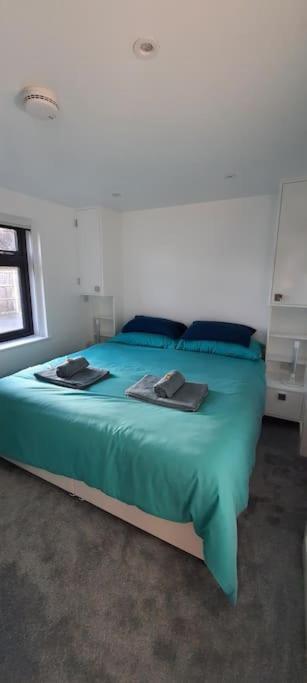 Sycamore Lodge Kent With Ev Zappi Type 2, Swimming Pool For A Fee Sellindge Dış mekan fotoğraf
